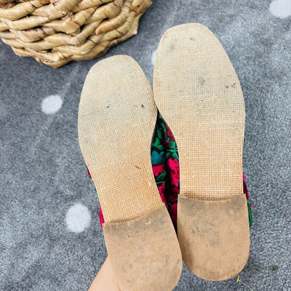 Free People At Ease Loafer Floral Brocade Embroidered Mules - Picture 7 of 10